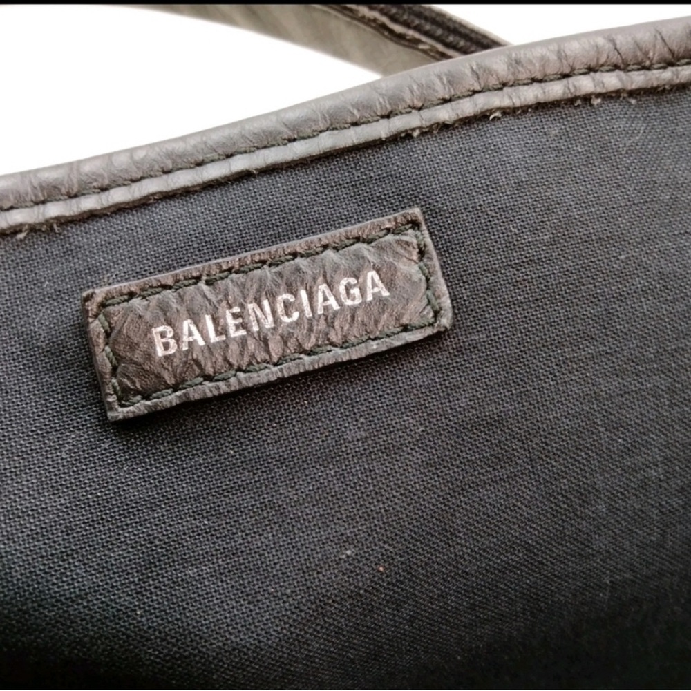 Balenciaga White and Black Women's Bag Set and Dustbag - Picture 5 of 9